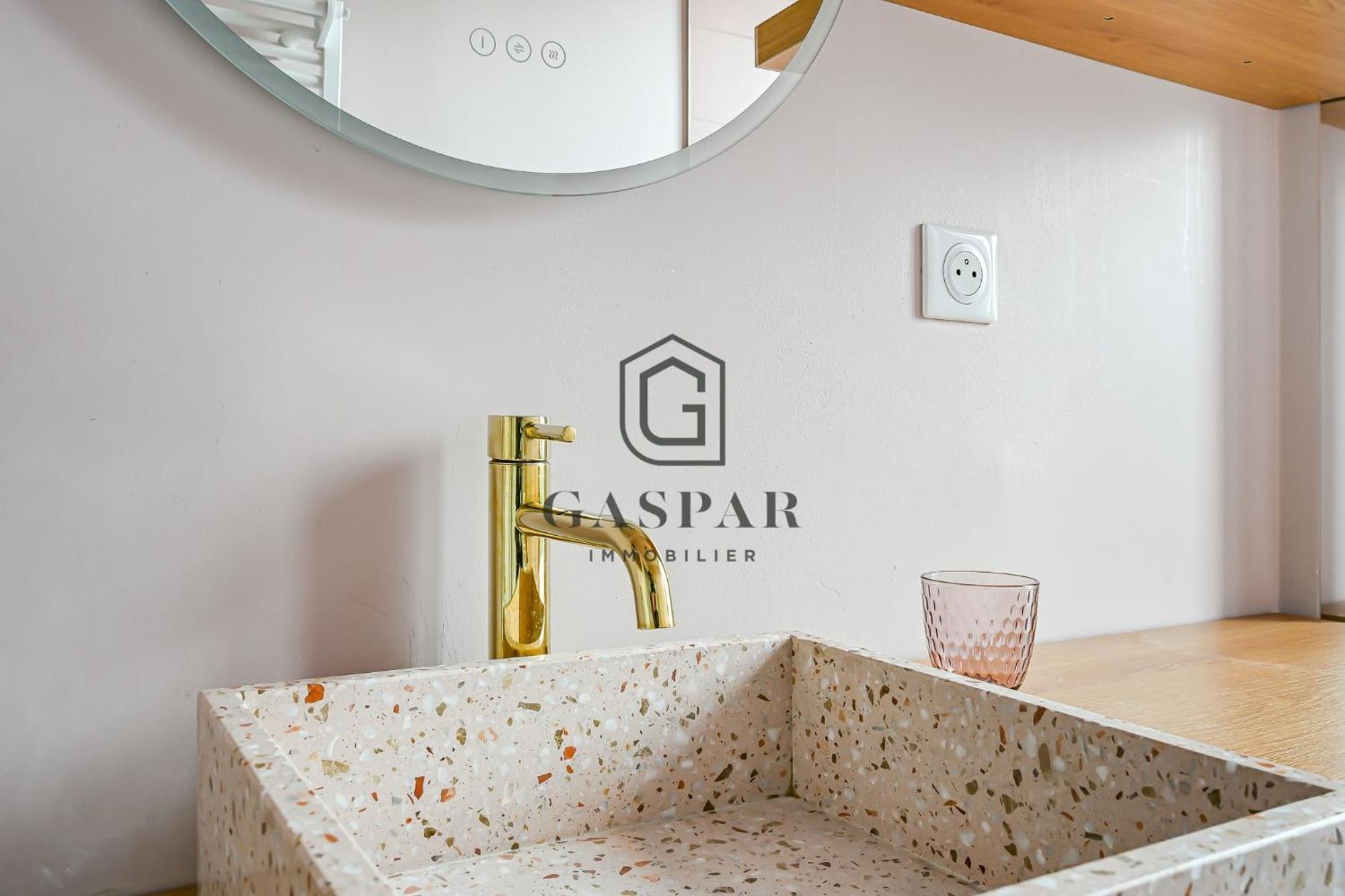 Gaspar - Appartement 2 Chambres 4 Personnes Dernier Etage 75 M2 Boulogne-Billancourt Exterior photo